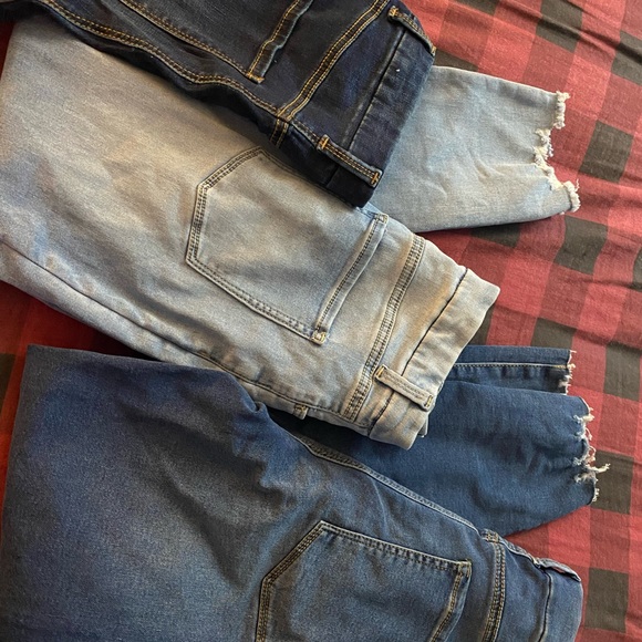 5 American Eagle jeans, 3 pink sweater and more bundle OBO - Picture 3 of 8